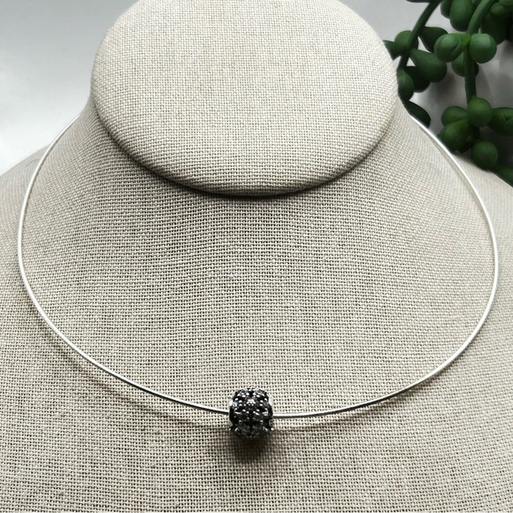 NWOT Sterling silver omega necklace with crystal beaded charm 16” - Picture 2 of 16